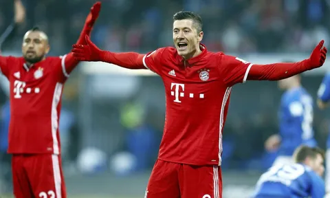 Đội hình hay nhất Bundesliga 2016: Ấn tượng song sát Lewy - Aubameyang