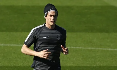 Edinson Cavani - Niềm hy vọng của PSG trước Barca