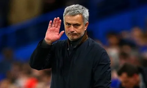 Góc Chelsea: Cả thế giới đảo chiều chỉ đúng sau 1 năm