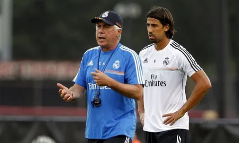 Khedira đưa thầy cũ tại Real Madrid "lên mây"