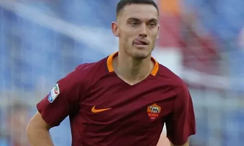 Lộ điều khoản kỳ lạ của Vermaelen với Barca