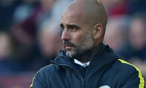 Man City thua sấp mặt: Giờ thì Pep hết dám 'giỡn cợt' ở NHA
