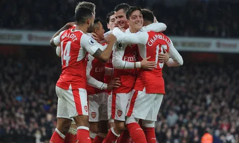 Màn trình diễn của Granit Xhaka vs Stoke City