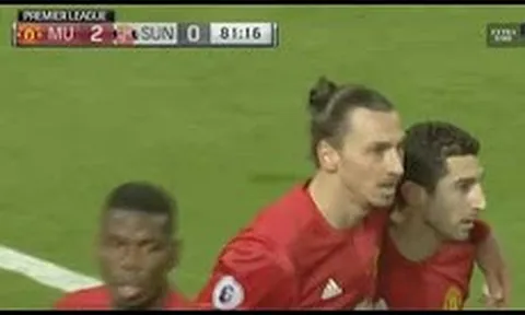 Màn trình diễn của Ibrahimovic vs Sunderland