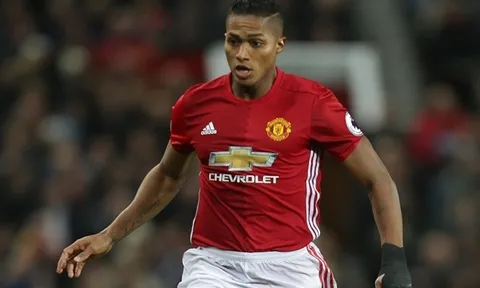 Man Utd lại mất quân trận gặp Crystal Palace