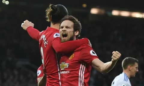Man Utd vùi dập Sunderland trong trận cầu tràn ngập siêu phẩm
