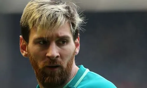 Messi chưa đả động gì đến hợp đồng mới