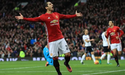 Mkhitaryan bùng nổ, Quỷ đỏ "làm thịt" Gà trống tại Old Trafford