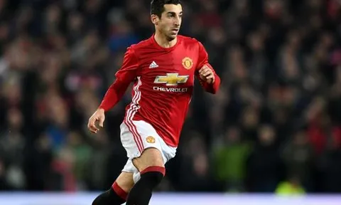 "Mkhitaryan xuất sắc hơn Oezil"