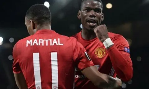 ‘MU sẽ đứng trên Man City vào cuối mùa này’