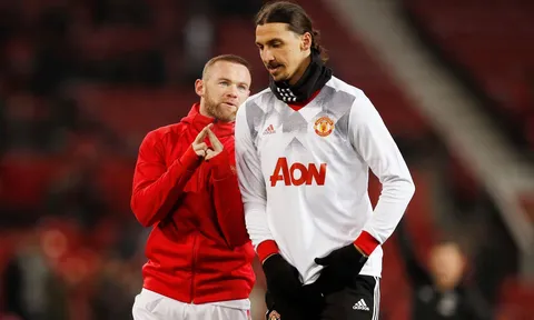 Muốn thành công Rooney cần học tập Ibrahimovic