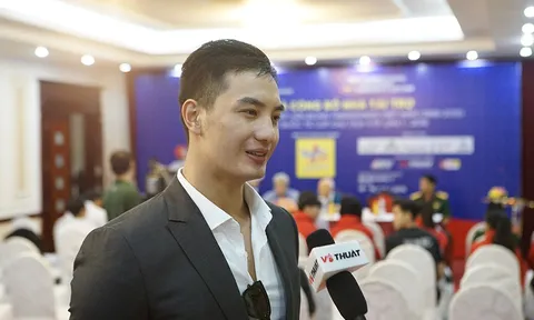 Nam vương Nguyễn Văn Sơn lịch lãm tham dự Lễ kỷ niệm 20 năm thành lập Liên đoàn Taekwondo Việt Nam