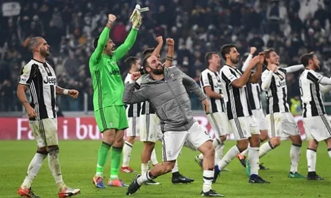 Người Roma đã giương cờ trắng trước Juventus.