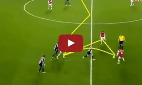 Những pha phối hợp như đá tập của Arsenal