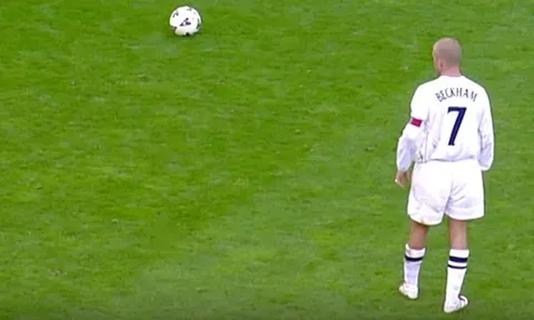 Những siêu phẩm đầu tiên của David Beckham