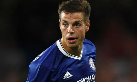 Nóng: Chelsea CHỐT tương lai Azpilicueta