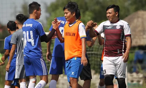 Cựu tuyển thủ Futsal tham dự giải phủi bóng đá châu Phi