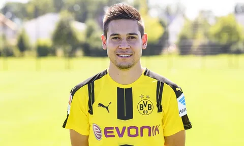 Raphael Guerreiro: Sao mai hứa hẹn của Dortmund