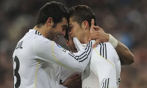 Bạn cũ tiết lộ về con người thật của Ronaldo