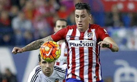 Ba trung vệ Real Madrid đang theo đuổi
