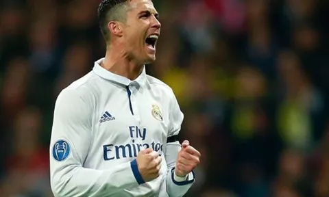 Ronaldo chi tiền giữ bí mật đời tư 70 năm sau khi chết