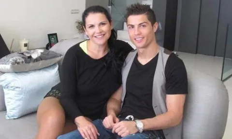 Ronaldo nổi giận vì chị gái vụng trộm với người tình