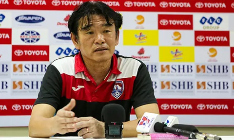 HLV Thanh Hùng hết lời khen ngợi học trò sau trận Siêu Cup