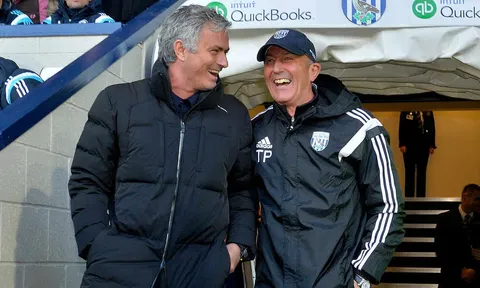 Manchester United và hiểm hoạ mang tên Tony Pulis
