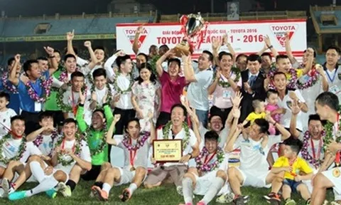 Các CLB đua nhau dùng “tên sạch”, V.League hết là cái chợ?