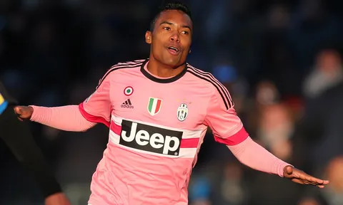 Vì ngôi sao Juventus, thành Manchester đại chiến