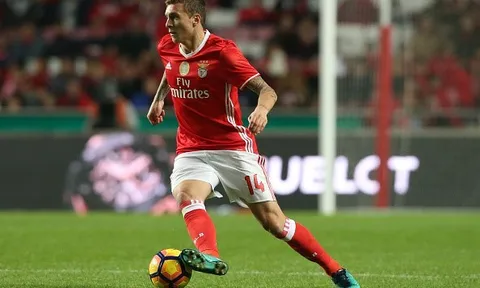 90% MU chiêu mộ thành công Victor Lindelof