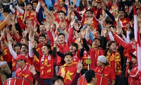 Làm sao để bóng đá Việt Nam tiệm cận người Thái?