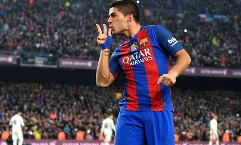 Vừa gia hạn, Suarez đòi vô địch mọi giải đấu