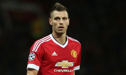Xem lại những dấu ấn nhất định của Schneiderlin tại M.U