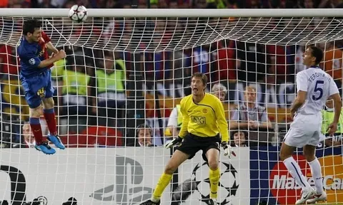 Lionel Messi khơi lại nỗi đau của Man United