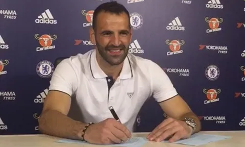 CHÍNH THỨC: Chelsea có tân binh thứ 3