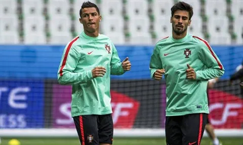 Sao Barca vẫn luôn nể phục Ronaldo