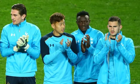 Spurs giới thiệu cầu thủ mới toanh trong buổi tập tiền mùa giải