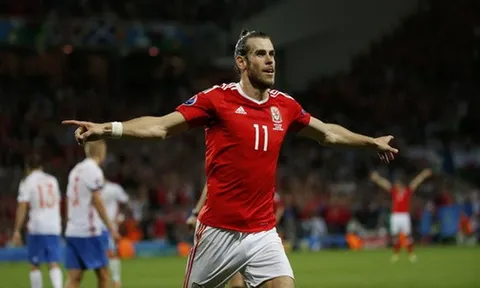 3 pha lập công của Gareth Bale tại EURO 2016