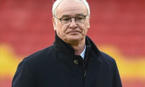 Leicester City chính thức đón tân binh thứ 3