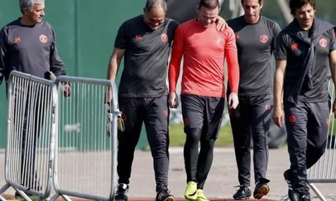4 đội hình Mourinho có thể sử dụng trong trận gặp Feyenoord