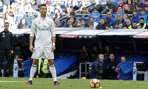 41 tuổi, và Ronaldo vẫn sẽ chơi bóng