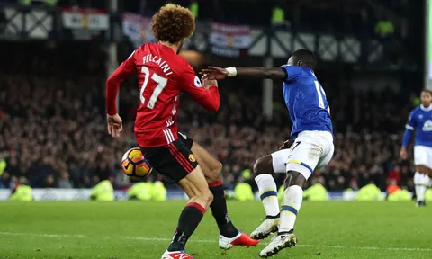 5 điểm nhấn Everton 1-1 M.U: Fellaini "giết chết" toan tính của Mourinho