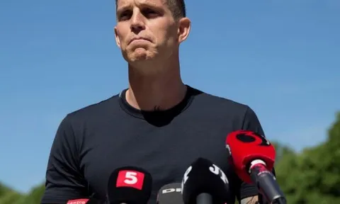 Daniel Agger tiết lộ lí do rời Liverpool năm 2014