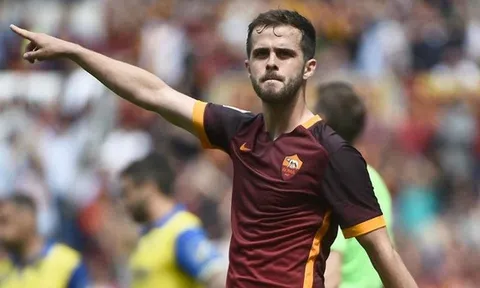Vụ Miralem Pjanic: Liverpool thắng thế Chelsea