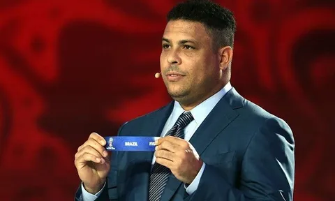 Ro 'béo' chọn Messi trong đội hình vĩ đại nhất, gạt Ronaldo