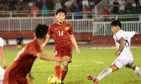 Ai thay Xuân Trường trận gặp Indonesia?