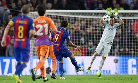 Andres Iniesta phô diễn kỹ thuật vs Man City
