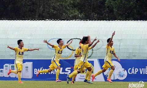 Thắng trên loạt đấu súng, U17 Đồng Tháp gặp PVF trận chung kết