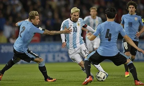 Argentina thua thảm, còn ai chê Messi kém Maradona?